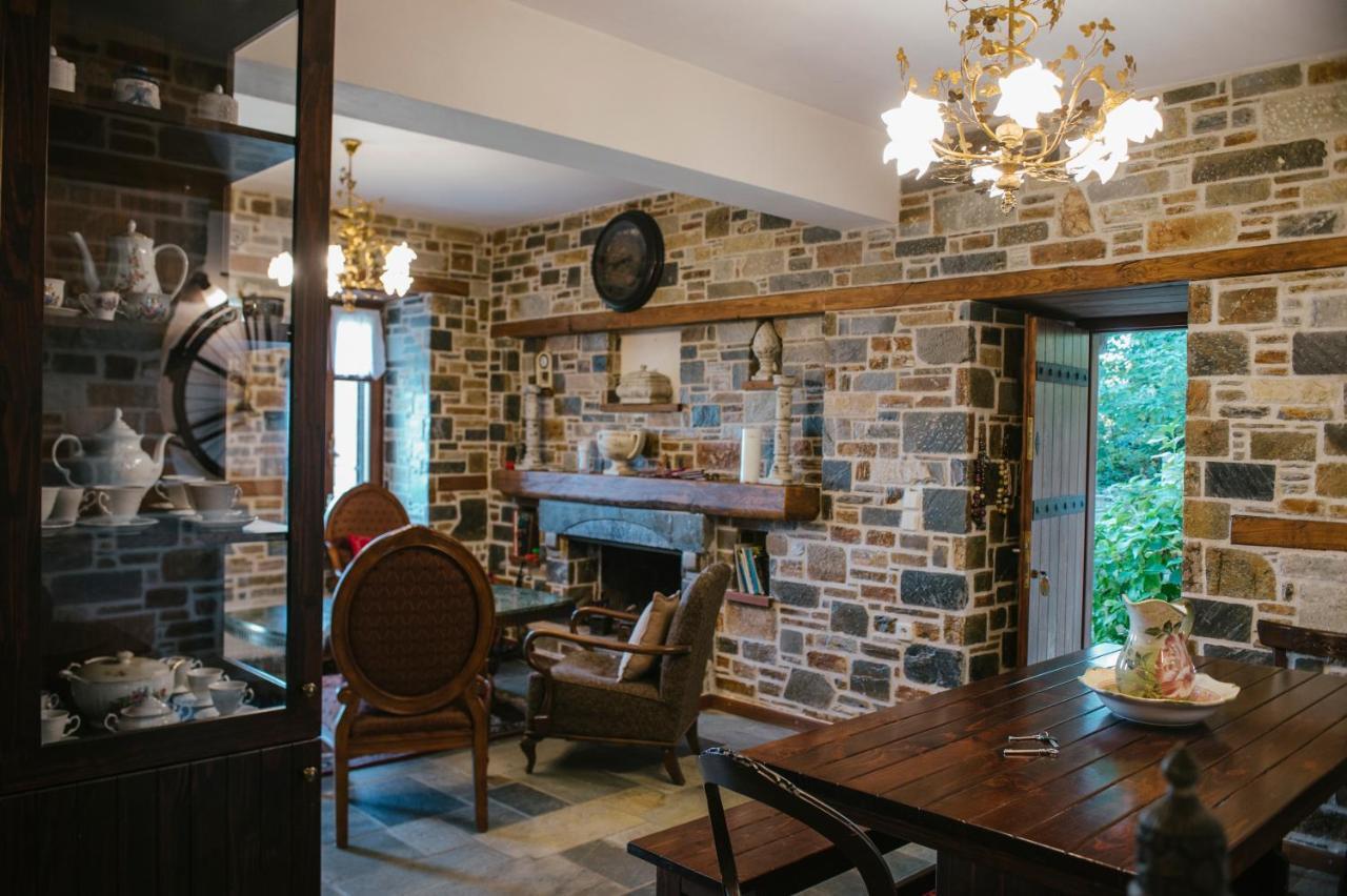 Eudora Full Guest House تساغارادا المظهر الخارجي الصورة