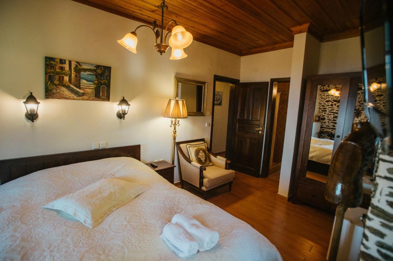 Eudora Full Guest House تساغارادا المظهر الخارجي الصورة